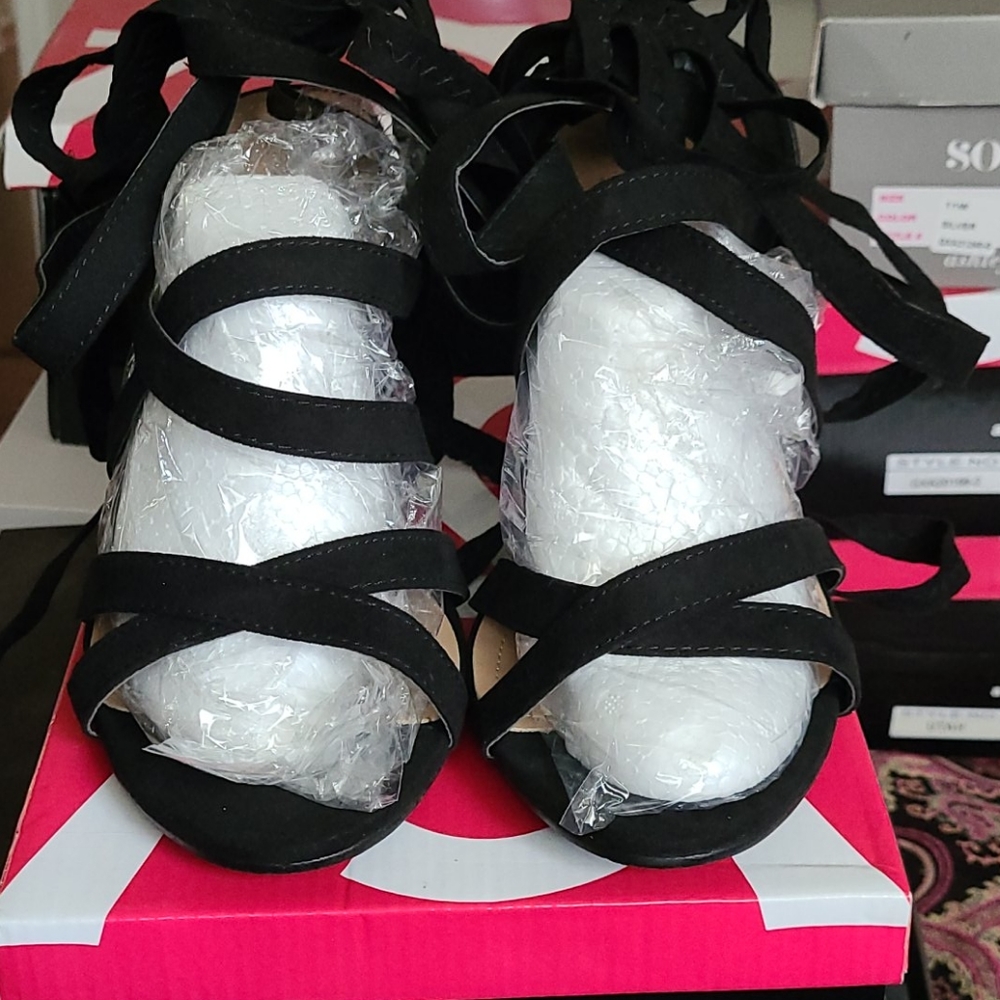 Shoe's